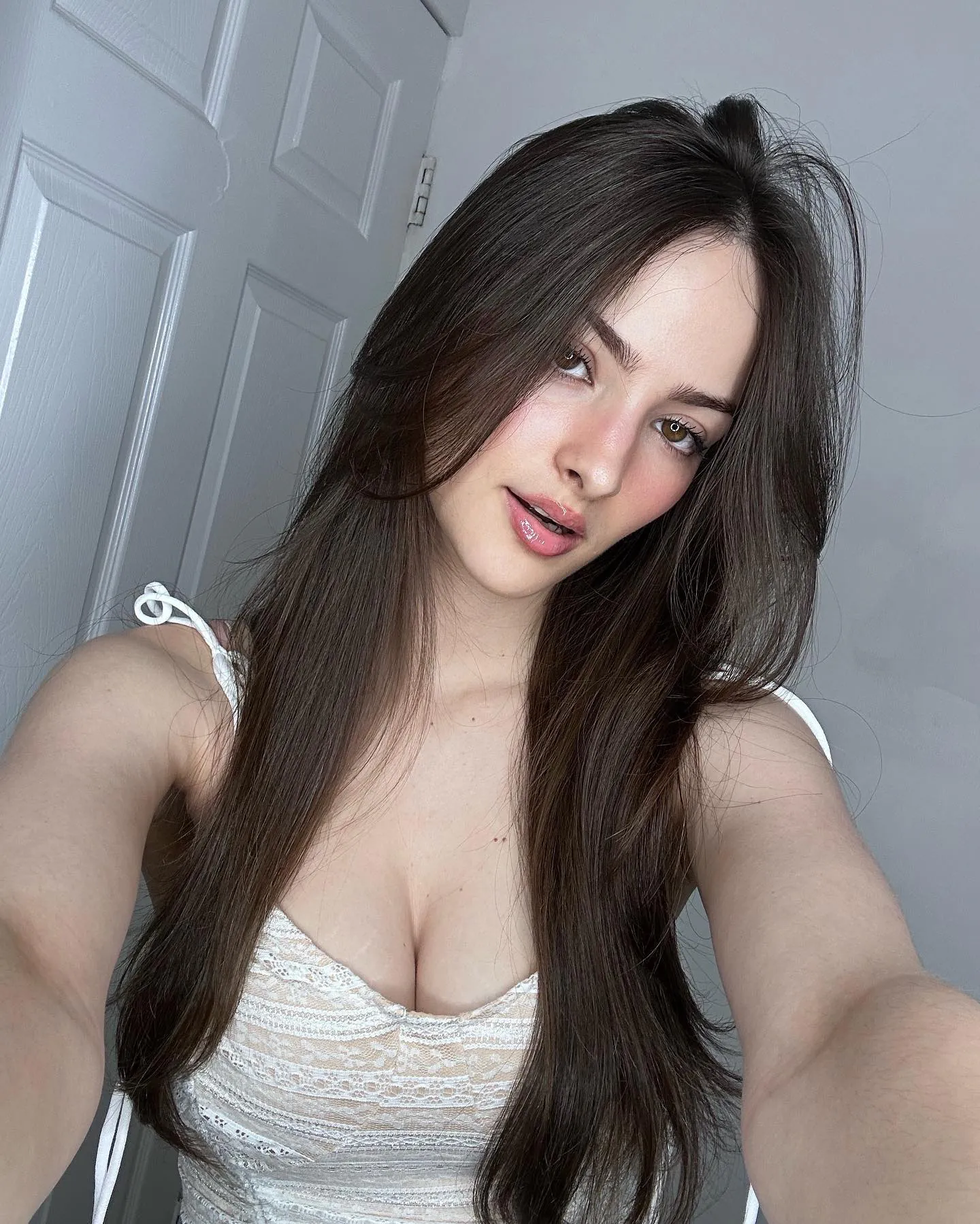 Victoria Pfeifer - victoria-pfeifer-hot-17.webp